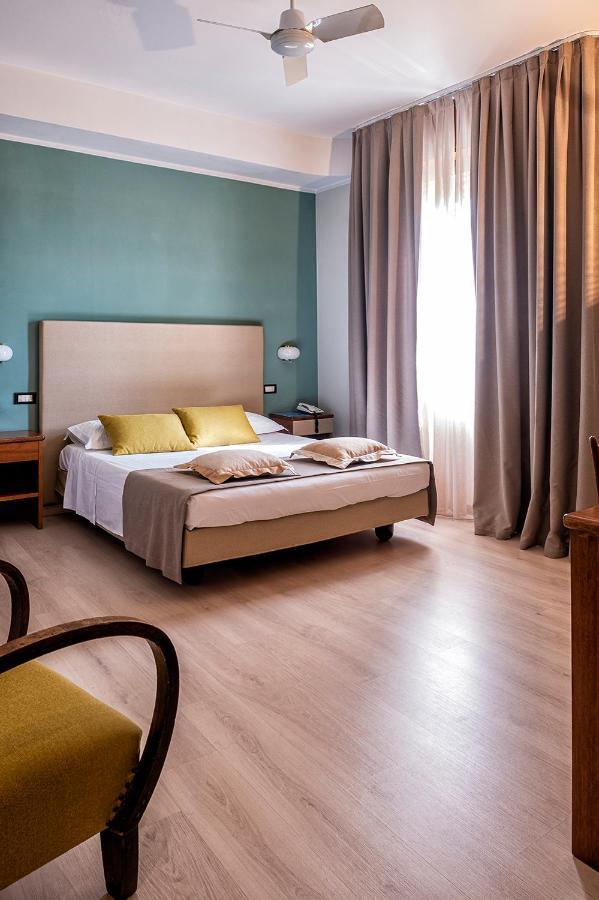 Albergo Cerchi Tortona Luaran gambar